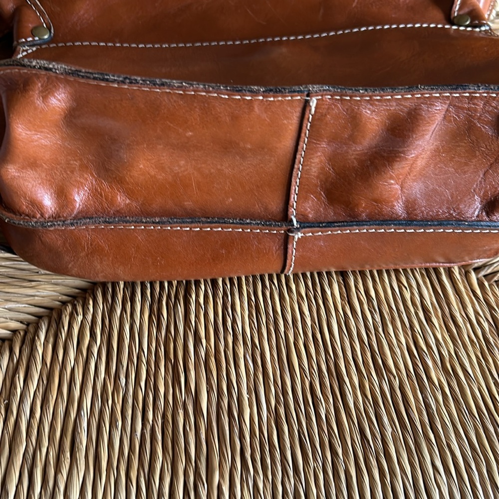Patricia Nash leather Crossbody/Shoulder bag - Picture 6 of 10